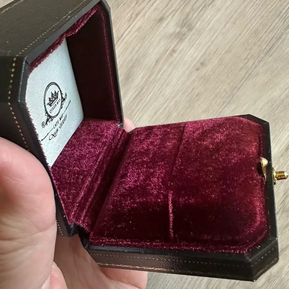 Antique Style Merlot Velvet Lined Gold Button Release Ring Box Queen May Jewelry